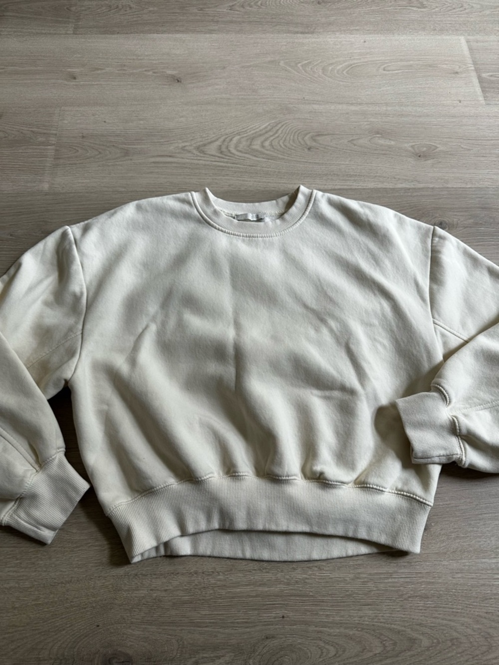 Zara Pale Yellow Crewneck